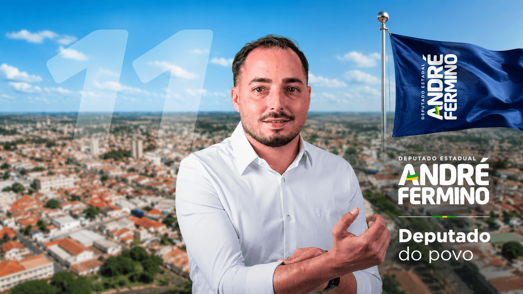André Fermino com a bandeira de sua identidade visual